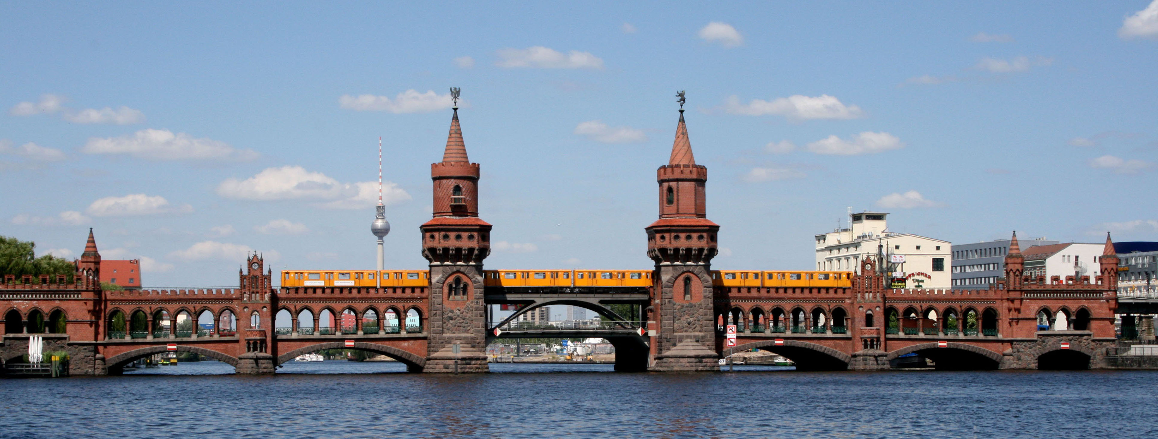 Oberbaumbrücke Mit U Bahn